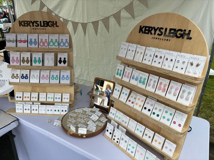 Rounded Top Collapsible Market Display