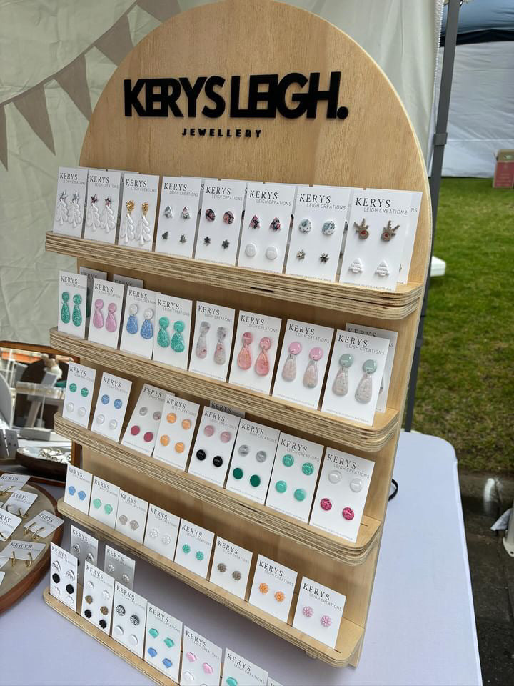 Rounded Top Collapsible Market Display